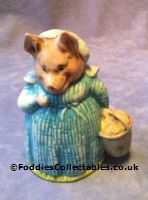 Royal Albert Beatrix Potter Aunt Petitoes quality figurine